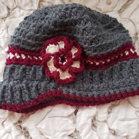 New 💯% Alpaca Hat. Extremely Soft - Picture 3 of 6